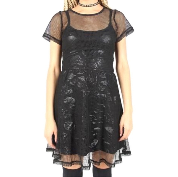 Iron Fist Dresses & Skirts - Iron Fist Mesh Overlay Skull Mini Dress, sx 3X